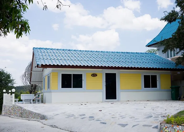 บ้านระเบียงหมอก 3* Ratchaburi